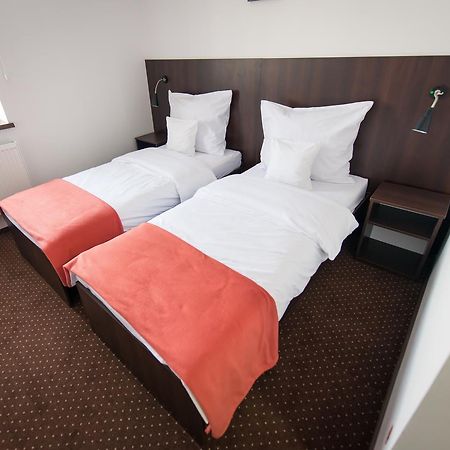 First Hotel Tczew Luaran gambar