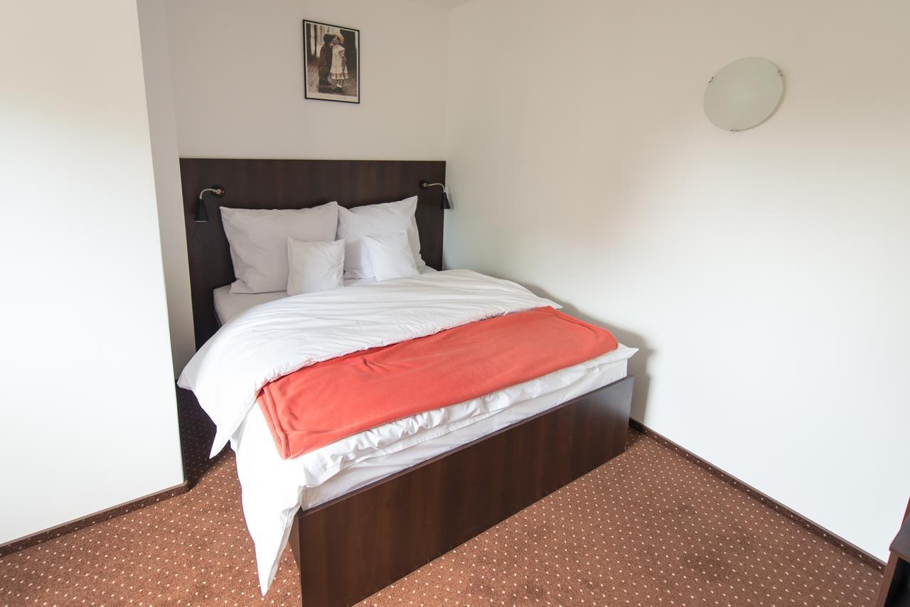 First Hotel Tczew Luaran gambar