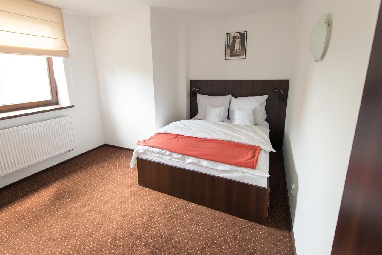 First Hotel Tczew Luaran gambar