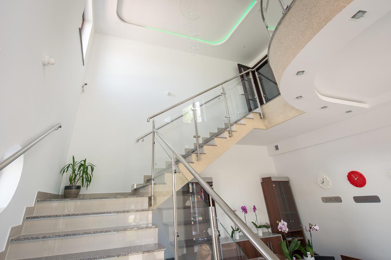First Hotel Tczew Luaran gambar