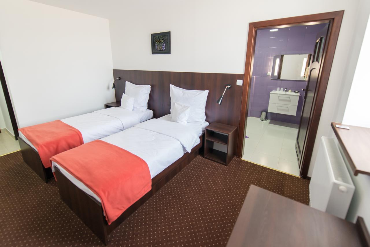 First Hotel Tczew Luaran gambar