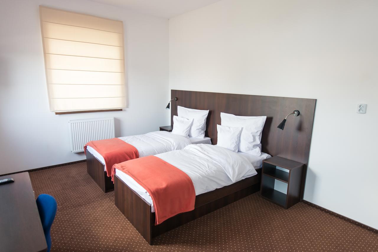 First Hotel Tczew Luaran gambar
