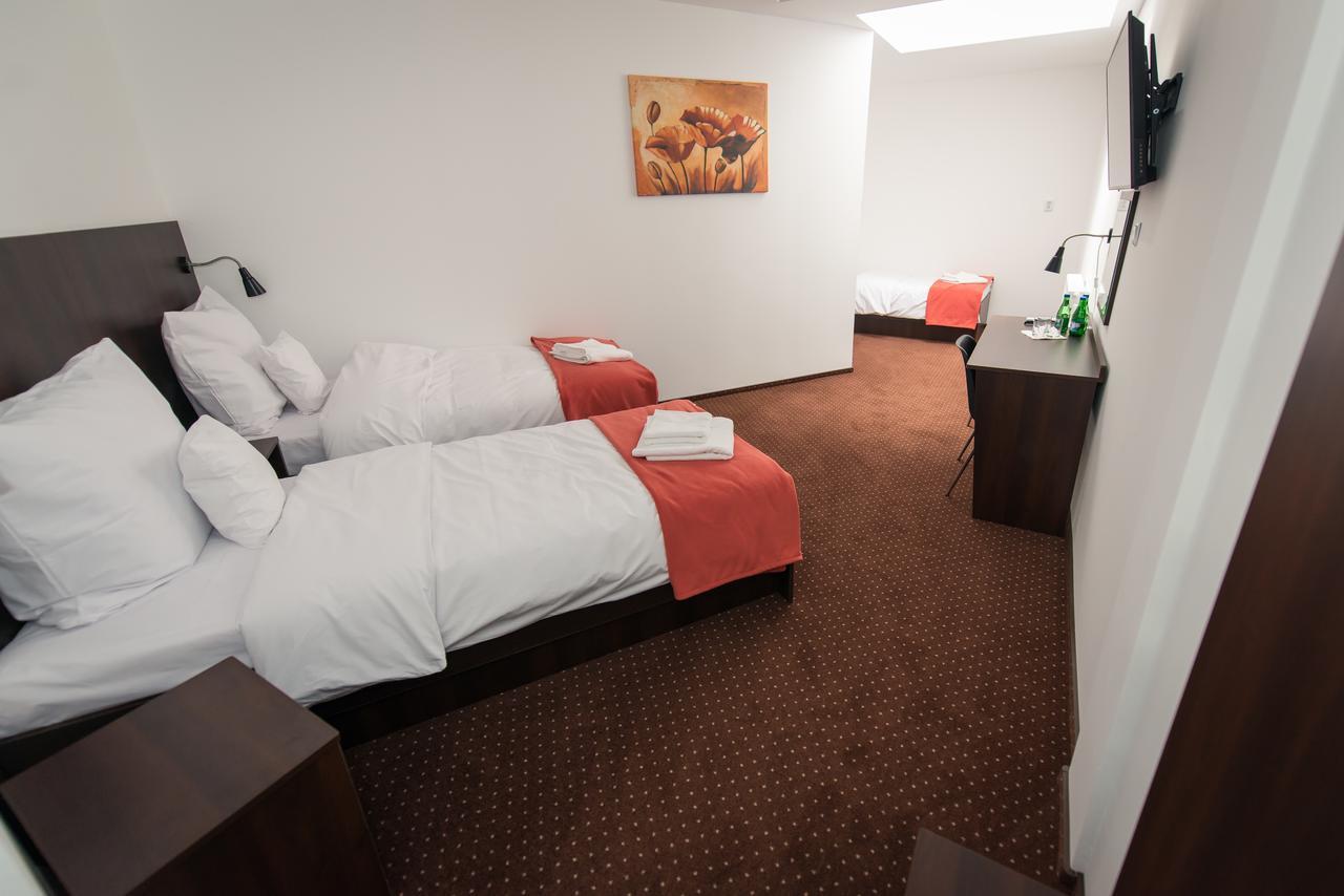 First Hotel Tczew Luaran gambar
